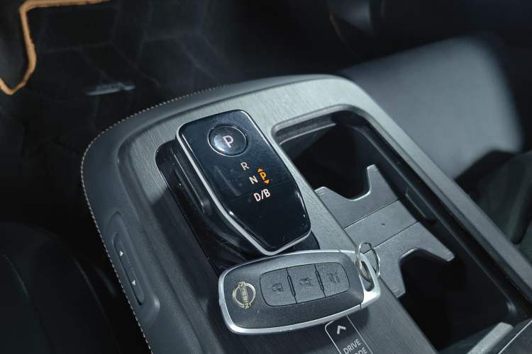 Used Nissan ARIYA 2022 Two-Wheel Drive Long Range Top-Tier Version Gear Lever