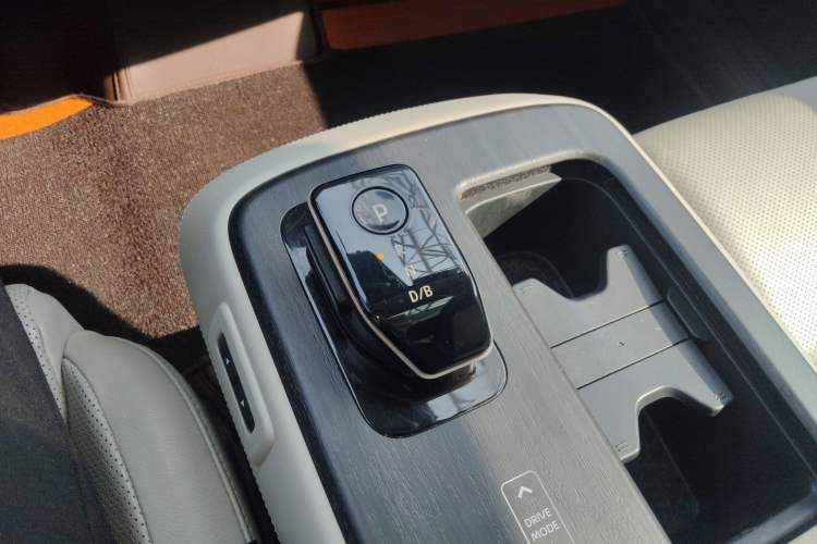 Used Nissan ARIYA 2022 Two-Wheel Drive Long Range Top-Tier Version Gear Lever