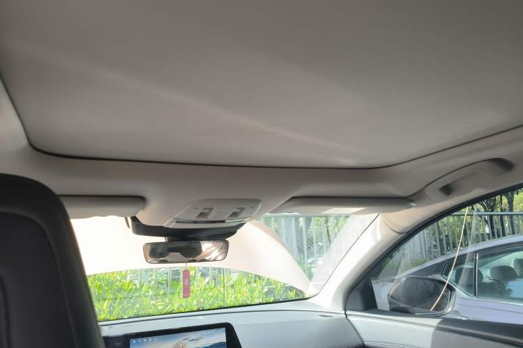 Used Nissan ARIYA 2022 Two-Wheel Drive Long Range Top-Tier Version Headliner