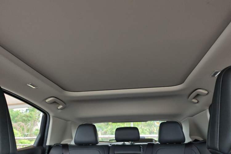 Used Nissan ARIYA 2022 Two-Wheel Drive Long Range Top-Tier Version Headliner