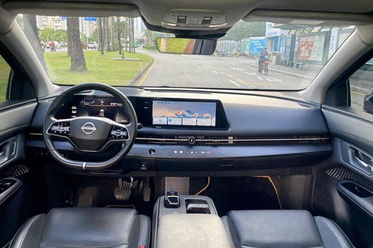 Used Nissan ARIYA 2022 Two-Wheel Drive Long Range Top-Tier Version Interior 2