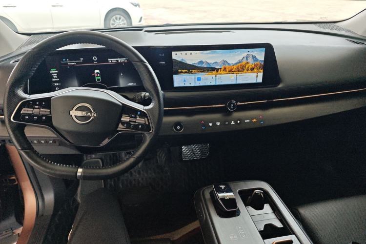 Used Nissan ARIYA 2022 Two-Wheel Drive Long Range Top-Tier Version Interior 2