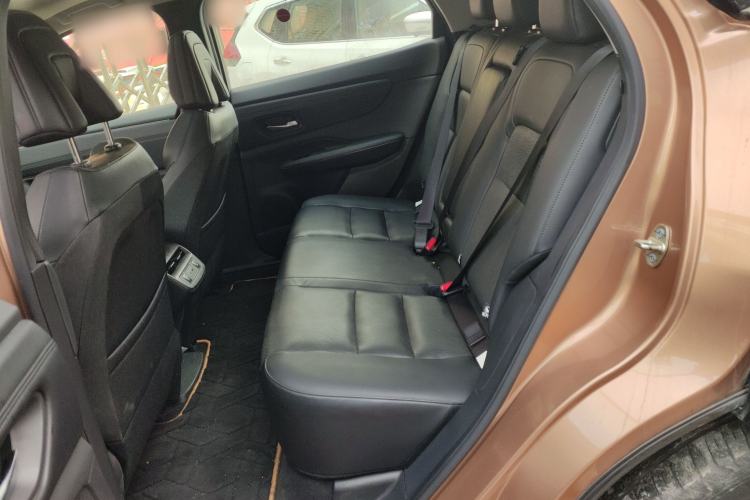 Used Nissan ARIYA 2022 Two-Wheel Drive Long Range Top-Tier Version Interior 4