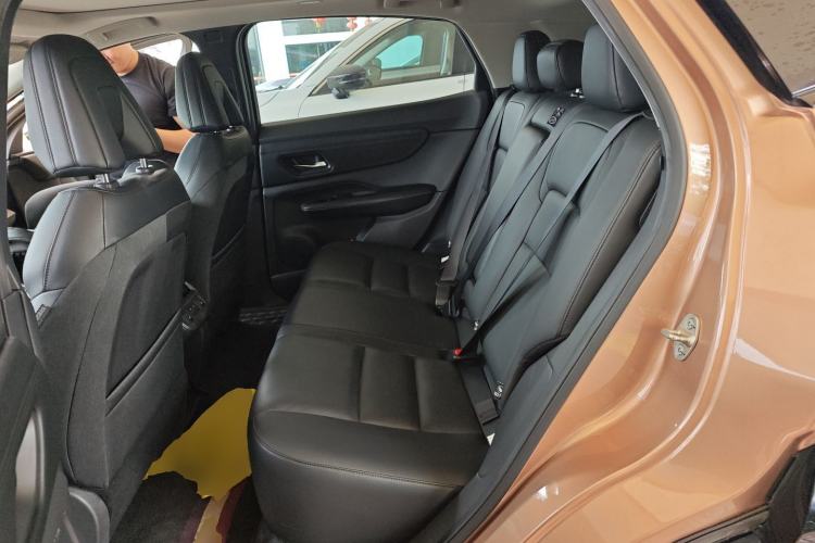 Used Nissan ARIYA 2022 Two-Wheel Drive Long Range Top-Tier Version Interior 4