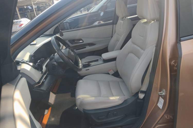Used Nissan ARIYA 2022 Two-Wheel Drive Long Range Top-Tier Version Left Front Seat