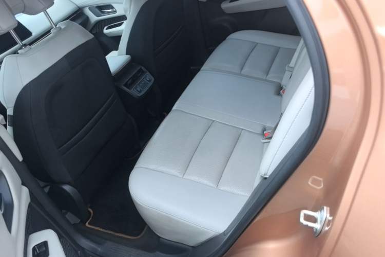 Used Nissan ARIYA 2022 Two-Wheel Drive Long Range Top-Tier Version Left Rear Seat