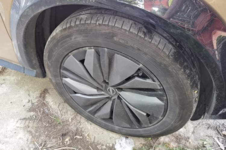 Used Nissan ARIYA 2022 Two-Wheel Drive Long Range Top-Tier Version Right Front Wheel Hub