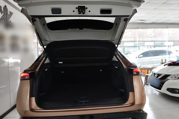 Used Nissan ARIYA 2022 Two-Wheel Drive Long-Range Version Trunk
