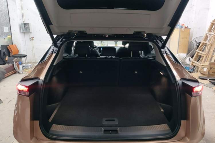 Used Nissan ARIYA 2022 Two-Wheel Drive Long Range Top-Tier Version Trunk