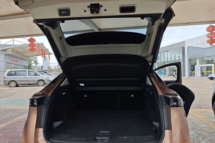 Used Nissan ARIYA 2022 Two-Wheel Drive Long Range Top-Tier Version Trunk