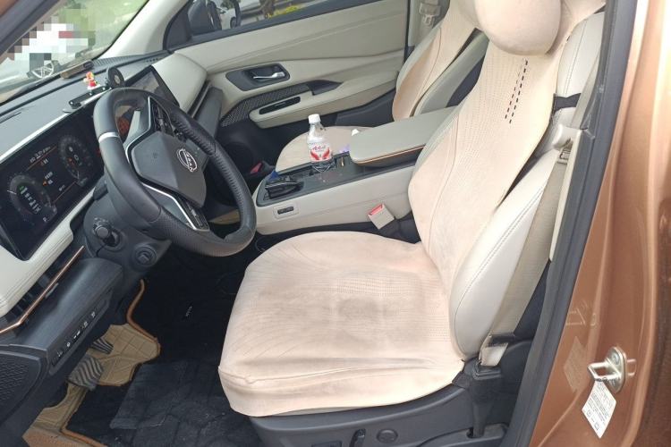 Used Nissan ARIYA 2023 500 Left Front Seat