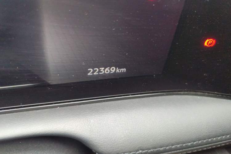 Used Nissan ARIYA 2023 600 Plus Odometer Close Up