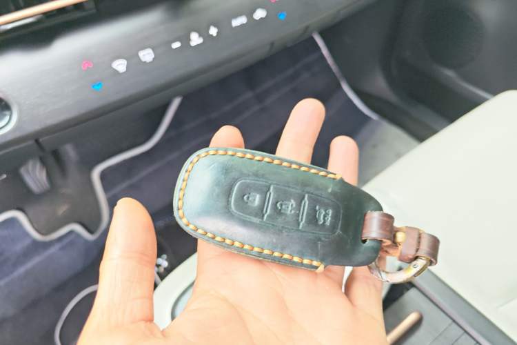 Used Nissan ARIYA 2023 500 Vehicle Key