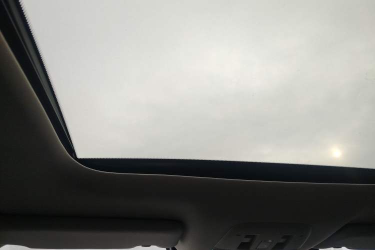 Used Nissan ARIYA 2023 500 Headliner