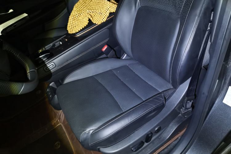 Used Nissan ARIYA 2023 600 Left Front Seat