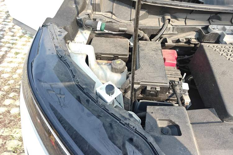 Used Nissan ARIYA 2023 600 Engine Bay Right