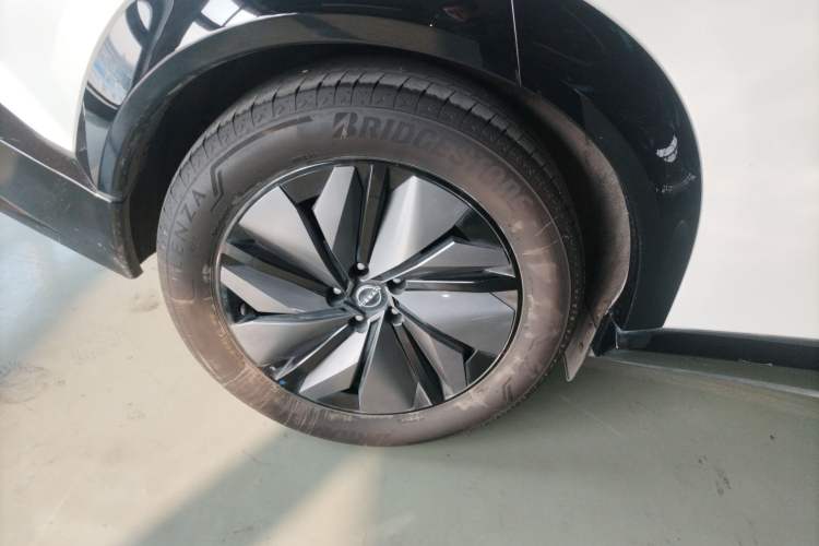 Used Nissan ARIYA 2023 Performance Model Exterior 5
