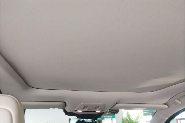 Used Nissan ARIYA 2023 Performance Model Headliner
