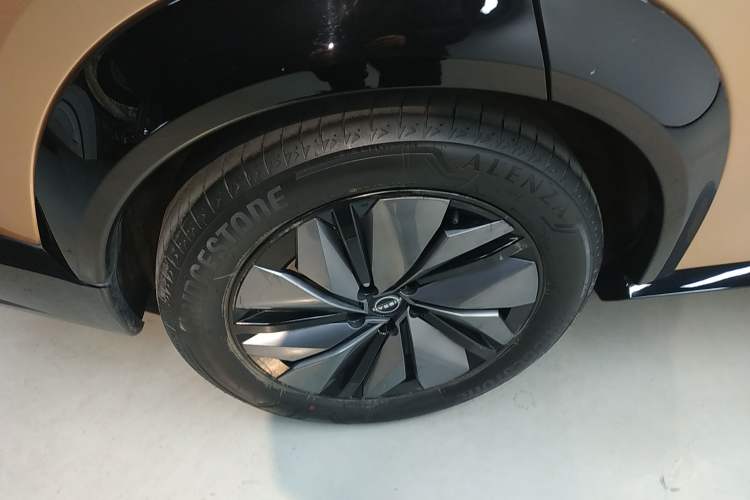 Used Nissan ARIYA 2023 500 Exterior 8