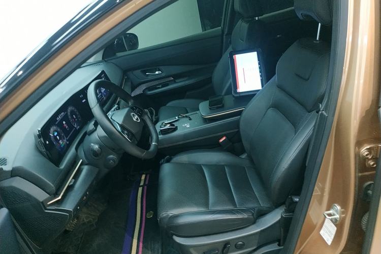 Used Nissan ARIYA 2023 500 Left Front Seat