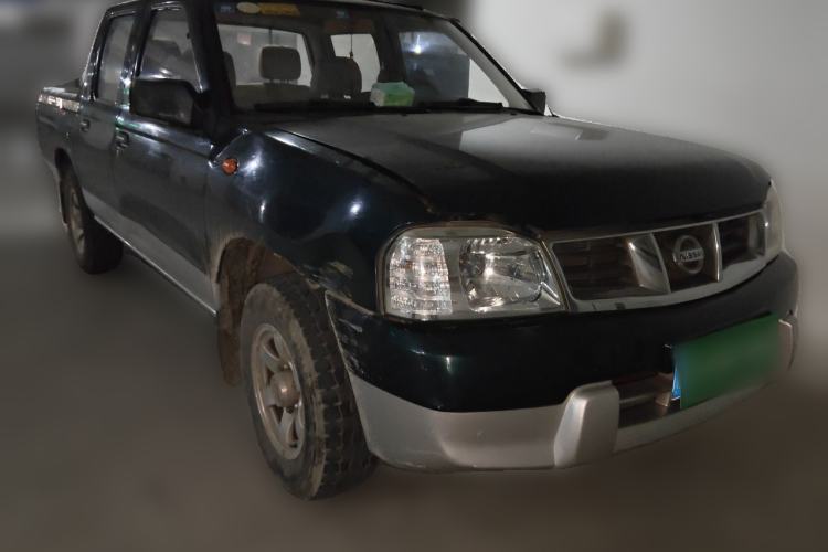 Used Nissan D22 2011 2.4L Gasoline Two-Wheel Drive Standard Version Front Right 45 Deg