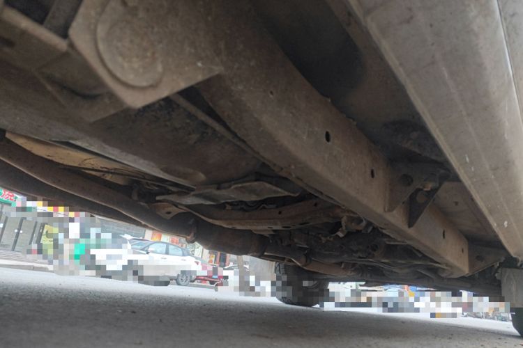 Used Nissan D22 2013 2.4L Gasoline Two-Wheel-Drive Standard Model Chassis Rear Right