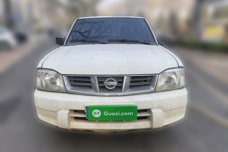 Used Nissan D22 2013 2.4L Gasoline Two-Wheel-Drive Standard Model Front
