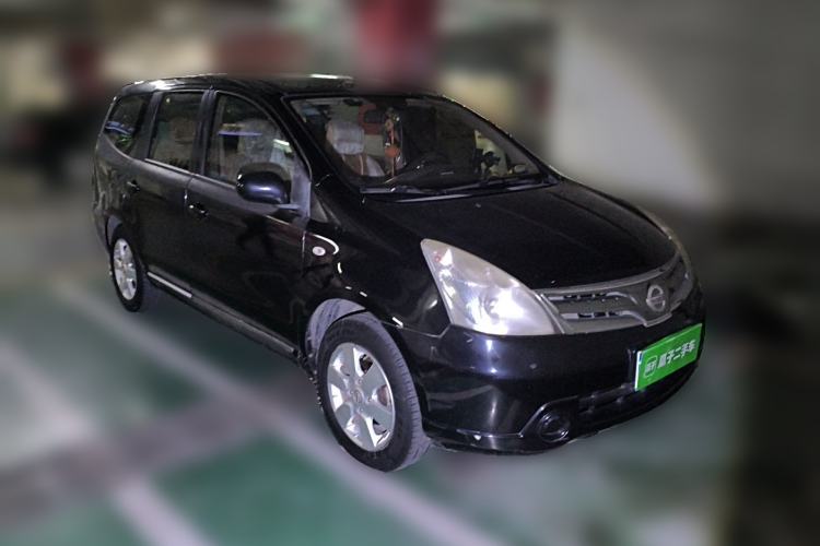 Used Nissan Geniss 2006 1.8L Manual Standard Edition Front Right 45 Deg