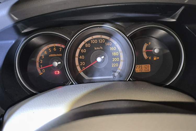 Used Nissan Geniss 2006 1.8L Manual Standard Edition Instrument Cluster