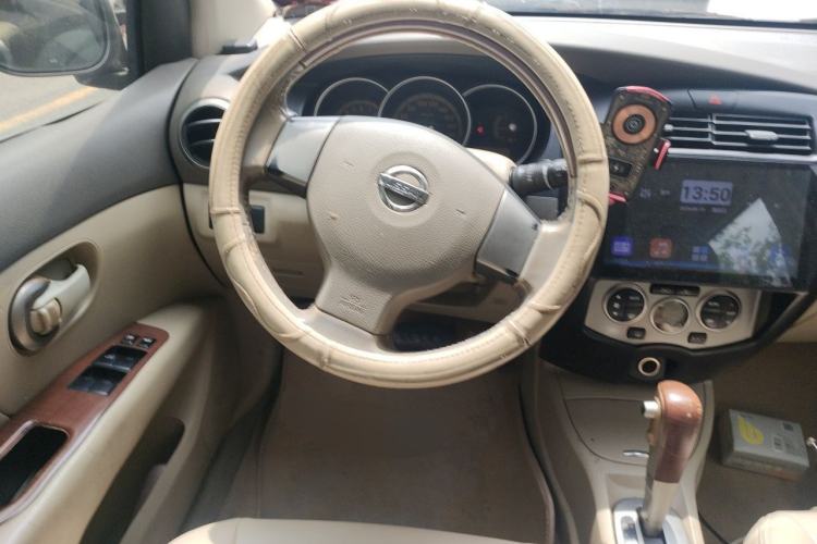 Used Nissan Geniss 2006 1.8L Automatic Comfort Model Steering Wheel