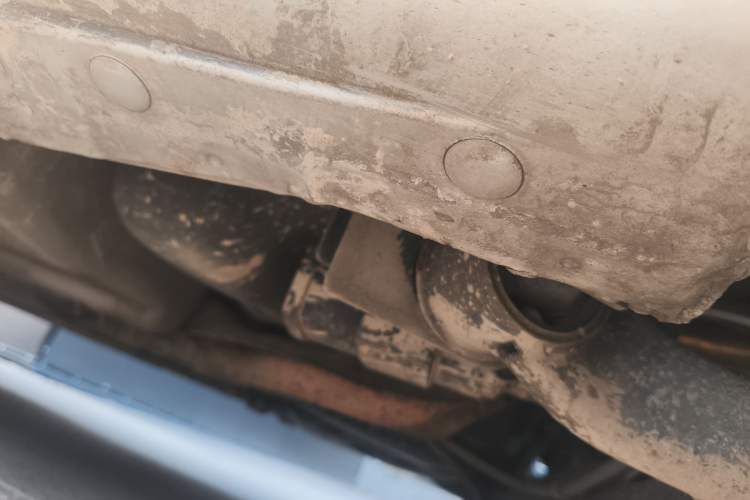 Used Nissan Geniss 2006 1.8L Automatic Standard Edition Chassis Rear Left