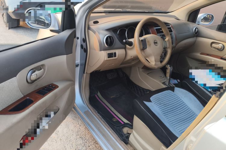 Used Nissan Geniss 2006 1.8L Automatic Standard Edition Driver Seat