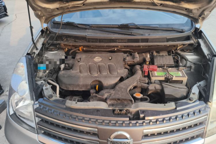 Used Nissan Geniss 2006 1.8L Automatic Standard Edition Engine Bay