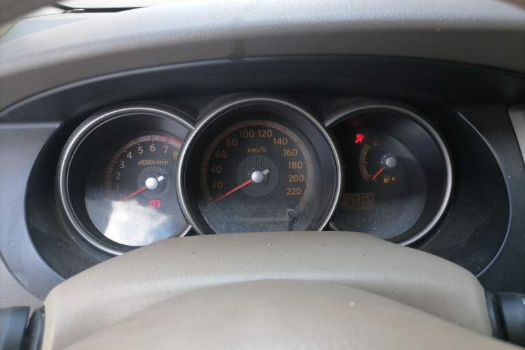Used Nissan Geniss 2006 1.8L Manual Standard Edition Instrument Cluster