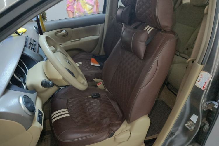 Used Nissan Geniss 2006 1.8L Automatic Standard Edition Left Front Seat