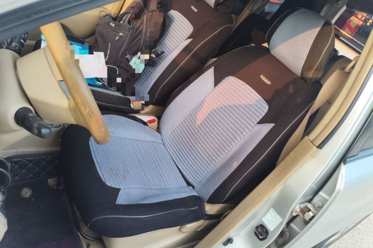 Used Nissan Geniss 2006 1.8L Automatic Standard Edition Left Front Seat