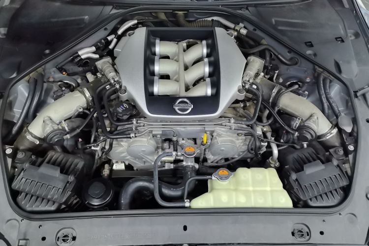 Used Nissan GT-R 2009 Base Model Engine Bay