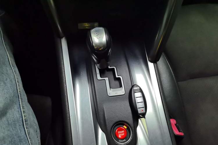 Used Nissan GT-R 2009 Base Model Gear Lever