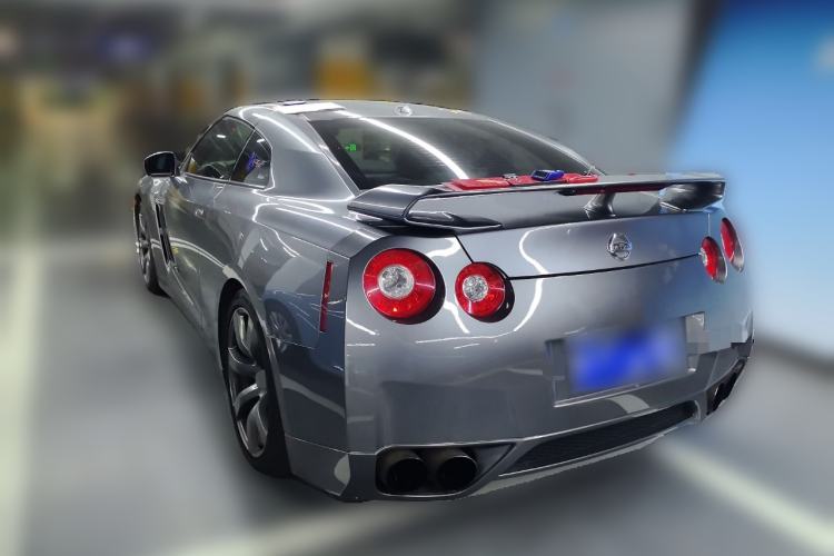 Used Nissan GT-R 2009 Base Model Rear Left 45 Deg