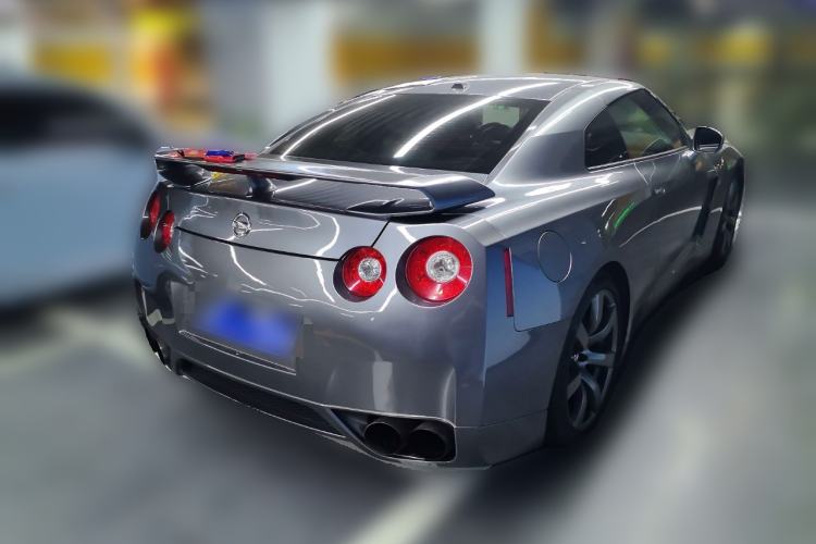 Used Nissan GT-R 2009 Base Model Rear Right 45 Deg