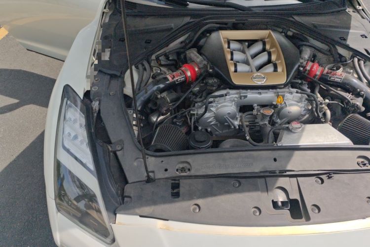 Used Nissan GT-R 2010 3.8T Premium Edition Engine Bay Right
