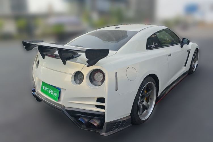 Used Nissan GT-R 2010 3.8T Premium Edition Rear Right 45 Deg