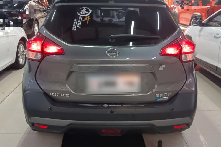 Used Nissan Kicks 2017 1.5L CVT Smart Drive Edition Rear