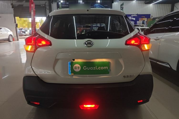 Used Nissan Kicks 2019 1.5L Manual Cool Edition Rear