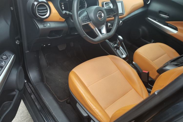 Used Nissan Kicks 2017 1.5L CVT Smart Drive Edition Driver Seat