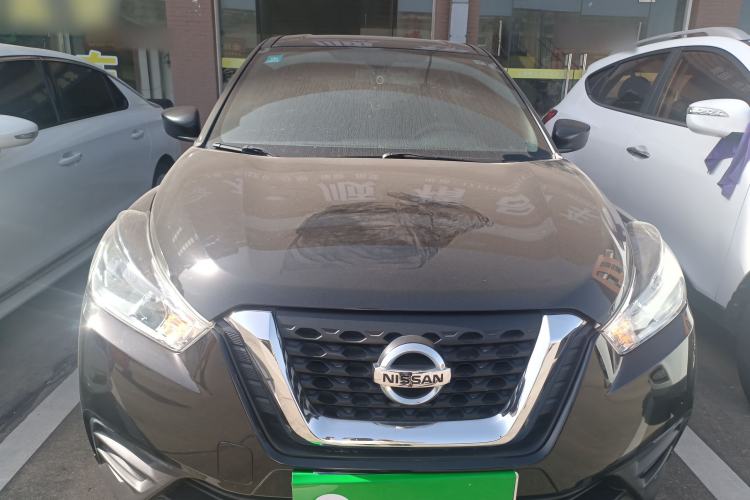 Used Nissan Kicks 2017 1.5L Manual Cool Dynamic Edition Exterior 1