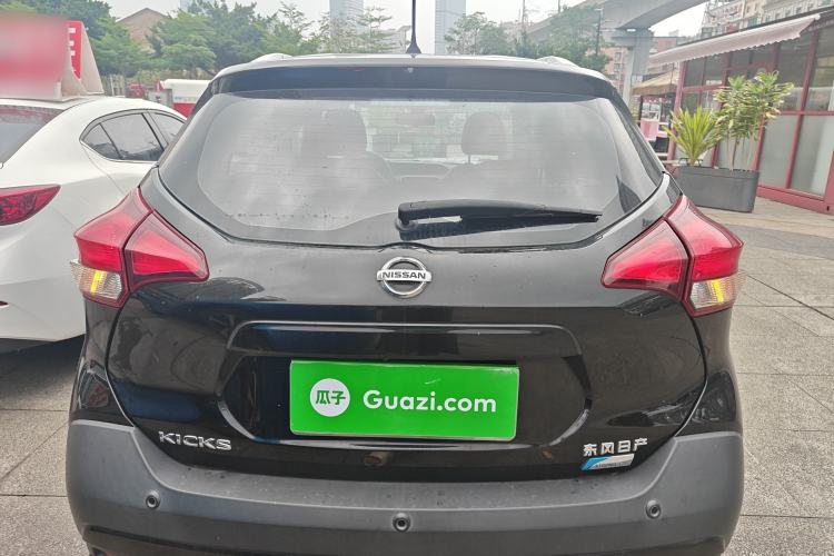 Used Nissan Kicks 2017 1.5L CVT Smart Drive Edition Rear
