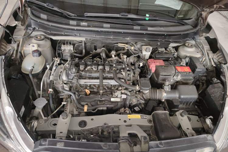 Used Nissan Kicks 2017 1.5L CVT Smart Edition Engine Bay