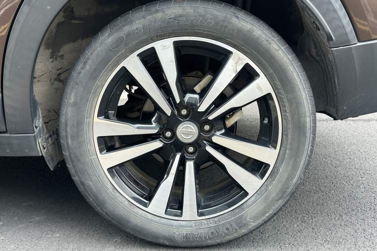 Used Nissan Kicks 2017 1.5L CVT Smart Edition Exterior 6