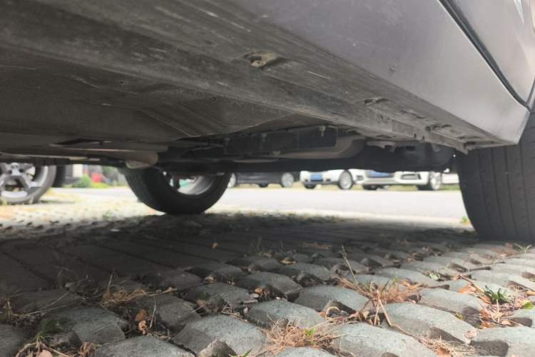 Used Nissan Kicks 2017 1.5L CVT Smart Drive Edition Chassis Front Left